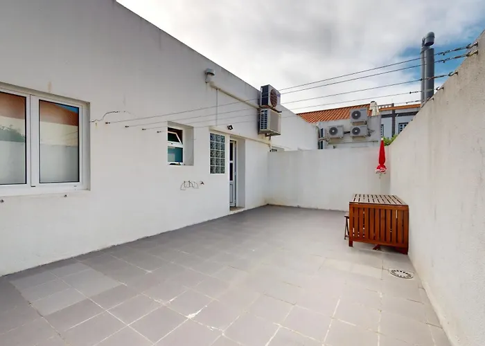 Azores Calheta B 1ºdrto Apartment